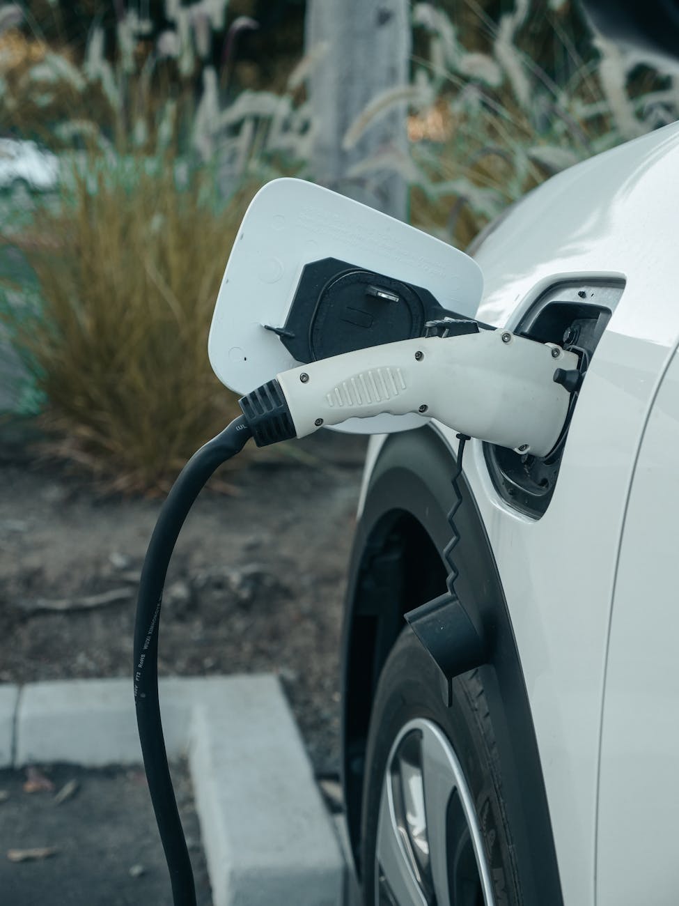 road industry cable charging